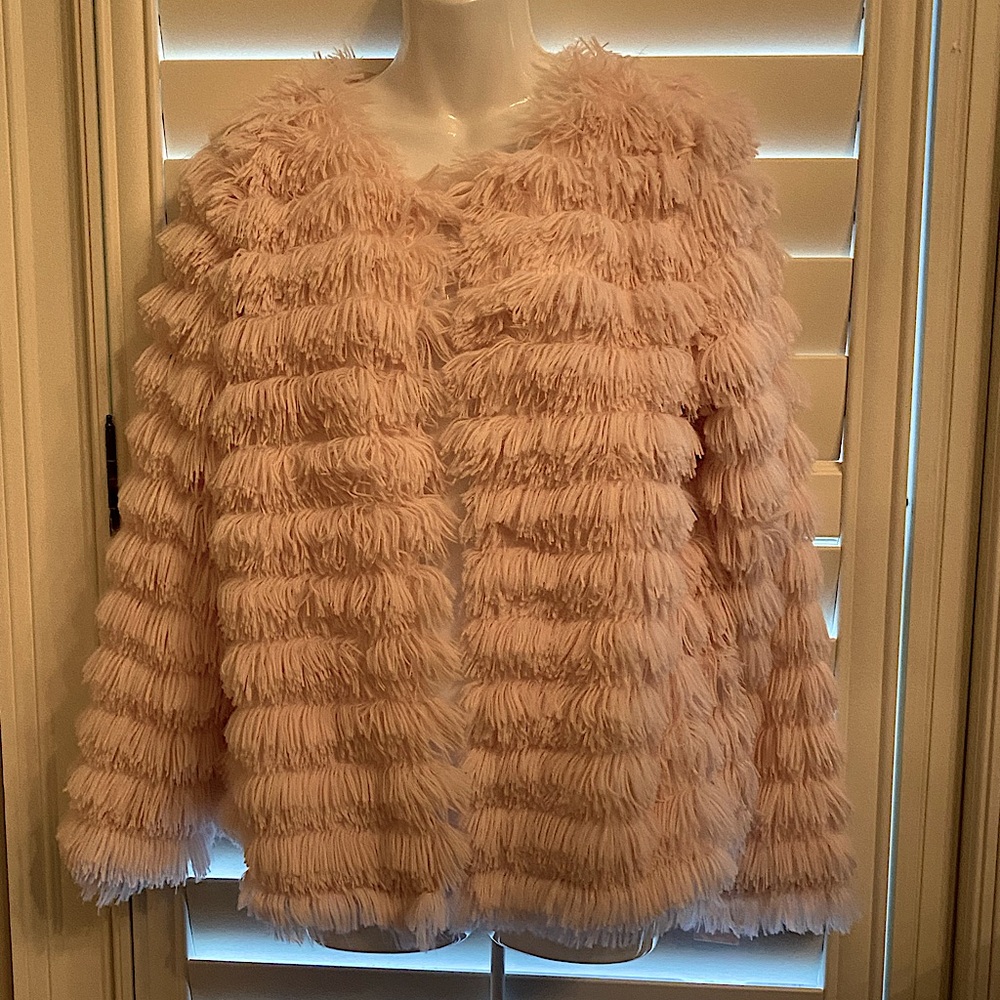 NWT Trendy shaggy dusty pink jacket - instagram worthy